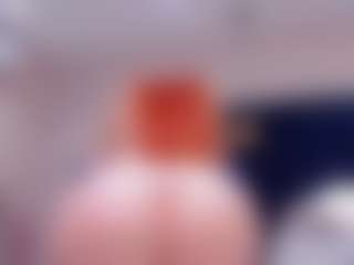 Live cam show with Mandy Bunny - Shaved Pussy on CamClone