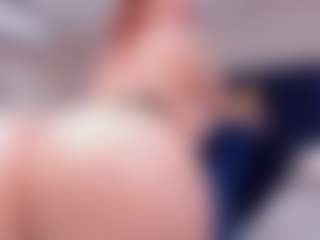 Live cam show with Mandy Bunny - Ass Bouncing on studioflirtlive.com