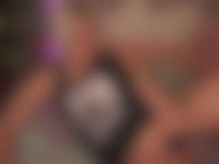 Live cam show with vickysecret - Shaved Pussy on Dare Cams
