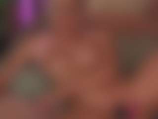 Live cam show with vickysecret - Blonde Hair on AdultVida.com