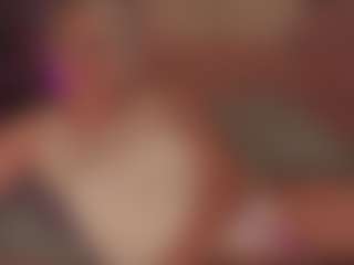 Live cam show with vickysecret - Blonde Hair on xxxlivecams.org