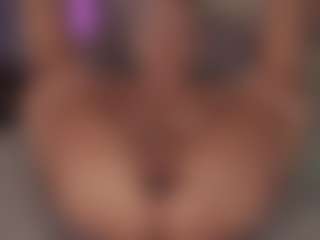 Live cam show with vickysecret - Blonde Hair on Chatstar