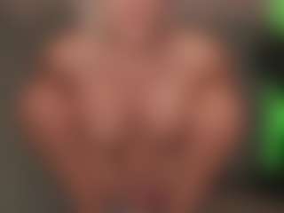 vickysecret's Live Sex Cam Show