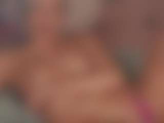 Live cam show with vickysecret - Bedroom on CSO-WL