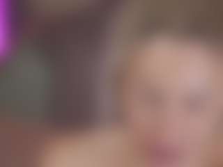 Live cam show with vickysecret - Blonde Hair on CamwithHer