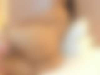 Live cam show with Emma - Ebony on hrnylive.com | colombia