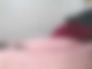 Emmily's Live Sex Cam Show