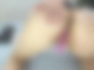Emmily's Live Sex Cam Show