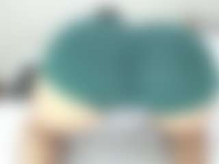 Emmily's Live Sex Cam Show