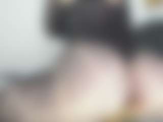 Emmily's Live Sex Cam Show
