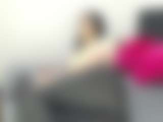 Show Live Sex Cam Emmily