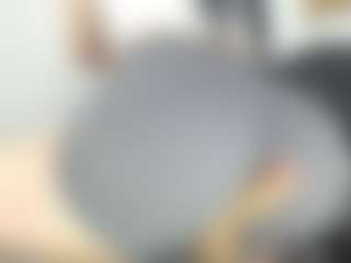 Live cam show with Emmily - Latina on Dare Cams | colombia