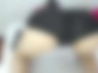 Emmily's Live Sex Cam Show