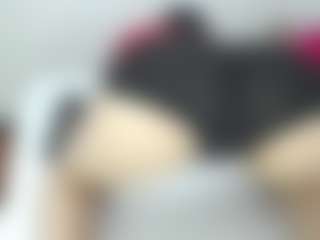 Emmily's Live Sex Cam Show
