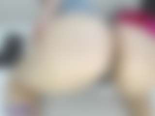 Emmily's Live Sex Cam Show