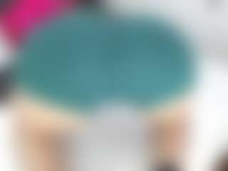 Emmily's Live Sex Cam Show