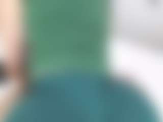 Live cam show with Emmily - Fetish on Milfs Live