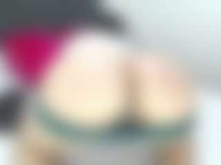 Emmily's Live Sex Cam Show