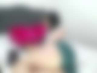 Emmily's Live Sex Cam Show
