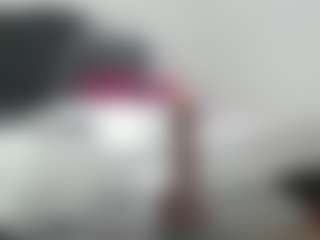 Live cam show with Emmily - Shaved Pussy on alttransgirls