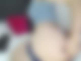 Emmily's Live Sex Cam Show