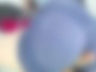 Live cam show with Emmily - Brown Eyes Teen (18+) on SmokeAndPoke
