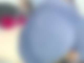 Live cam show with Emmily - Cute on thefappeningchat.com