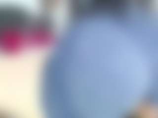 Live cam show with Emmily - Body Massage on milfzrlive.com