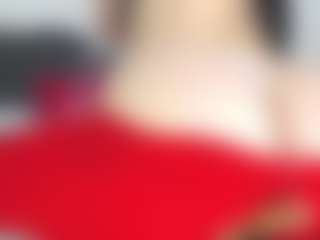 Live cam show with Emmily - Young Adult on Livezox