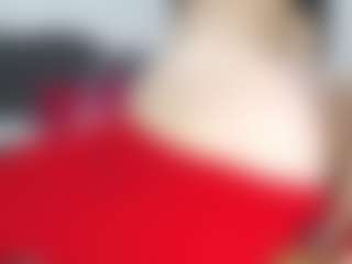 Live cam show with Emmily - Cosplay on Camsoda