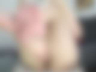 Emmily's Live Sex Cam Show