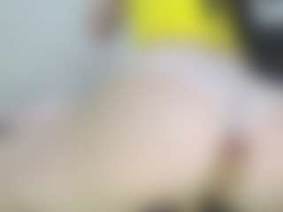 Emmily's Live Sex Cam Show