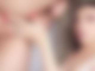 Live cam show with violettaandtomas7 - Nails on Camsoda
