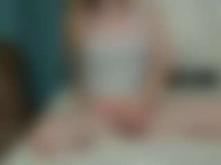 Live cam show with jadelove1982 - Mature on CamClone