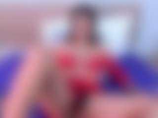 Live cam show with LUNALEEE - Petite on Pornisteam.com