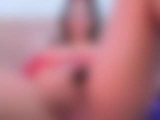 LUNALEEE's Live Sex Cam Show