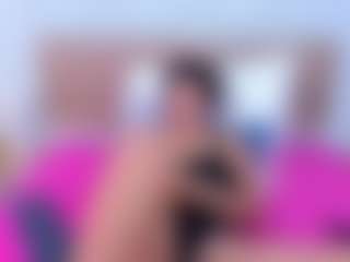LUNALEEE's Live Sex Cam Show