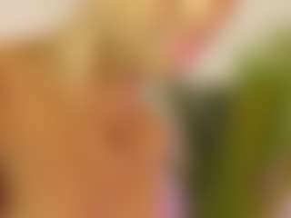Live cam show with valery-swan - Granny on Uber Horny