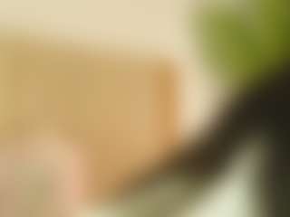 valery-swan MILF webcam performer live streaming