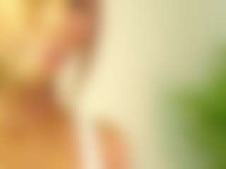 valery-swan MILF webcam performer live streaming