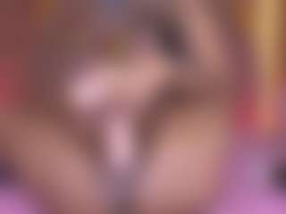 violeta-evanz MILF webcam performer live streaming