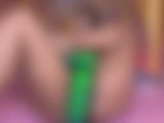 Live cam show with violeta-evanz - Big Tits on livesuperchat.net