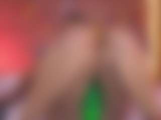 violeta-evanz MILF webcam performer live streaming
