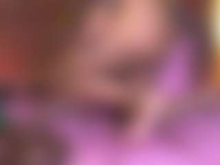 violeta-evanz MILF webcam performer live streaming