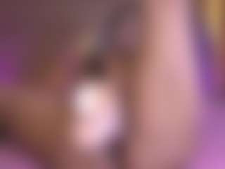 violeta-evanz MILF webcam performer live streaming