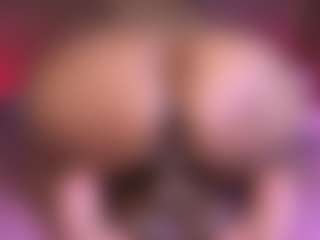 violeta-evanz MILF webcam performer live streaming