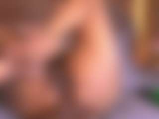 Live cam show with violeta-evanz - Flashing on Camsoda