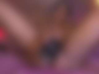 violeta-evanz MILF webcam performer live streaming
