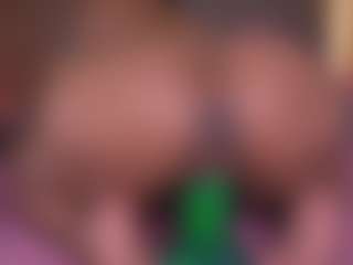violeta-evanz MILF-Webcam-Darstellerin im Live-Stream