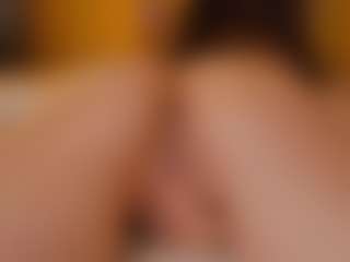 Live cam show with EveLust - Public BBW on Camsoda
